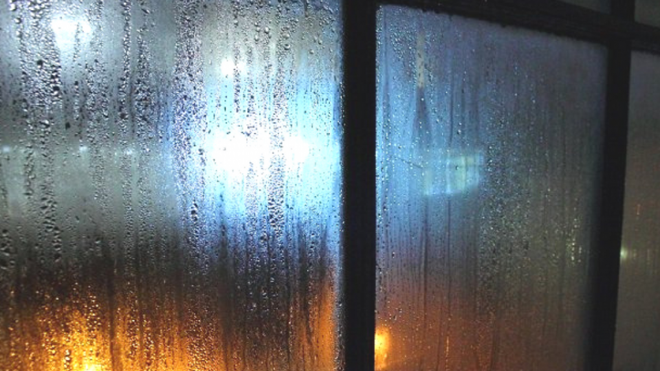 Come evitare che si formi la condensa in casa: 4 semplici trucchi