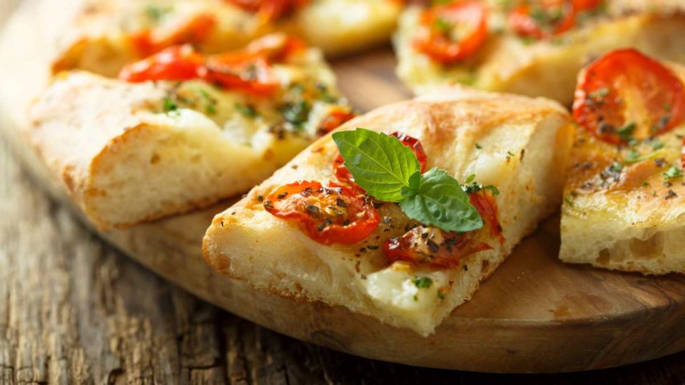 Focacce e pizze rustiche per Ferragosto, ideali da portare in gita