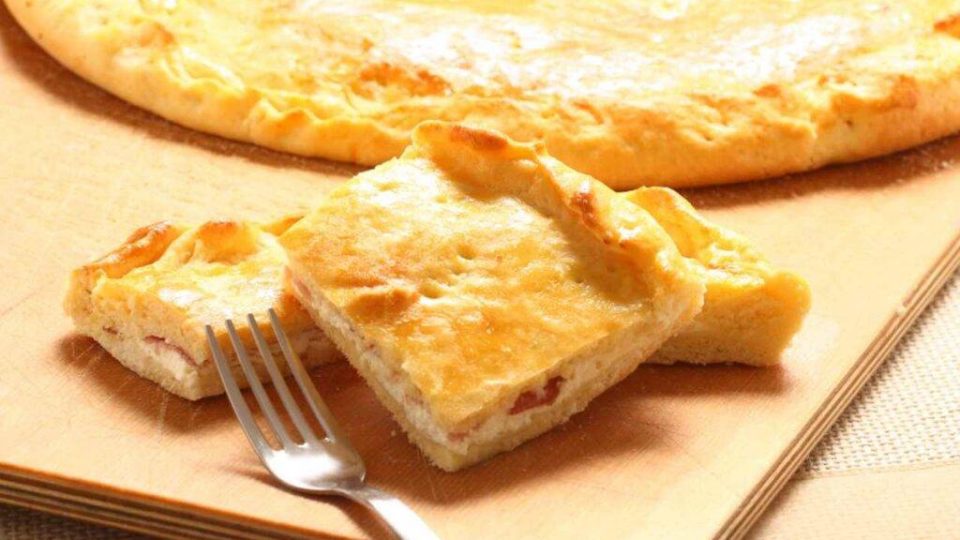 Focaccia prosciutto e ricotta in padella | Facile e veloce