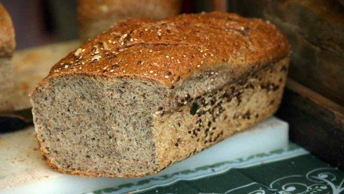 Panbauletto integrale fatto in casa | Ricetta semplice