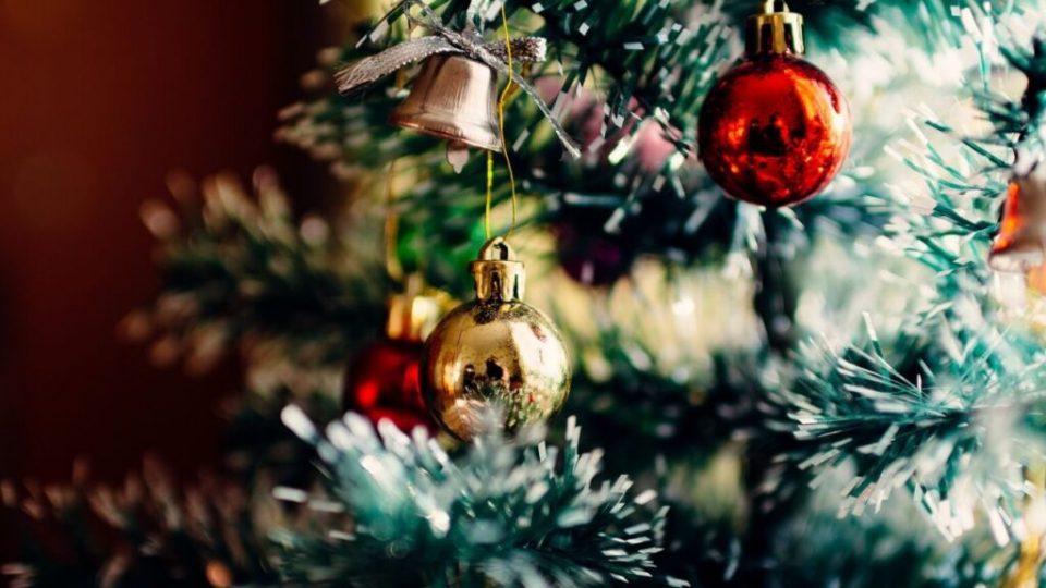 Natale: 15 decorazioni fai-da-te originali e semplici per tutta la casa