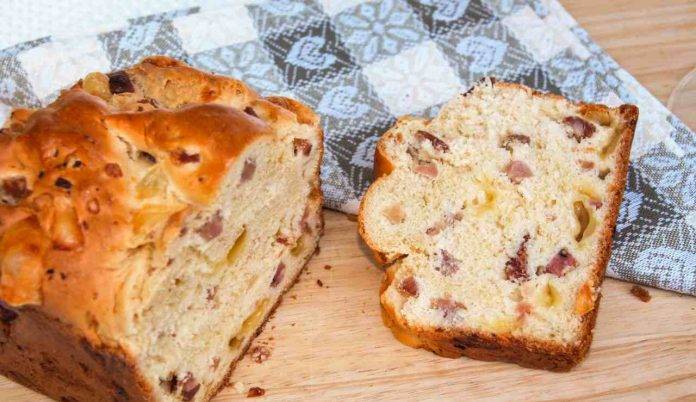 Plumcake salato con scamorza e prosciutto crudo | semplice e soffice