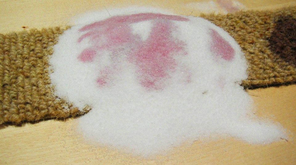 Pulizie di casa con il sale: 10 modi per usarlo al meglio
